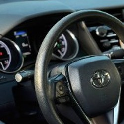 Toyota Camry 2020 LE - фото 6