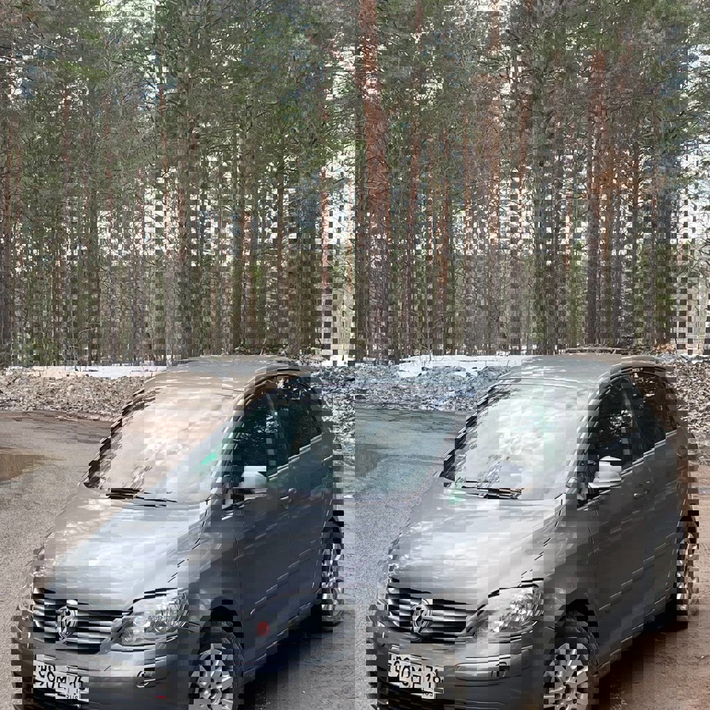 WOLKSWAGEN GOLF PLUS