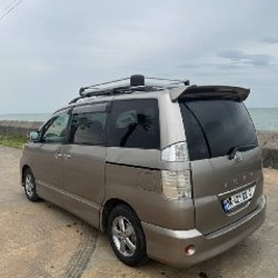 Toyota Voxy - фото 4