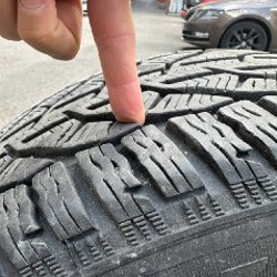 Комплект зимних колес на дисках - фото 3