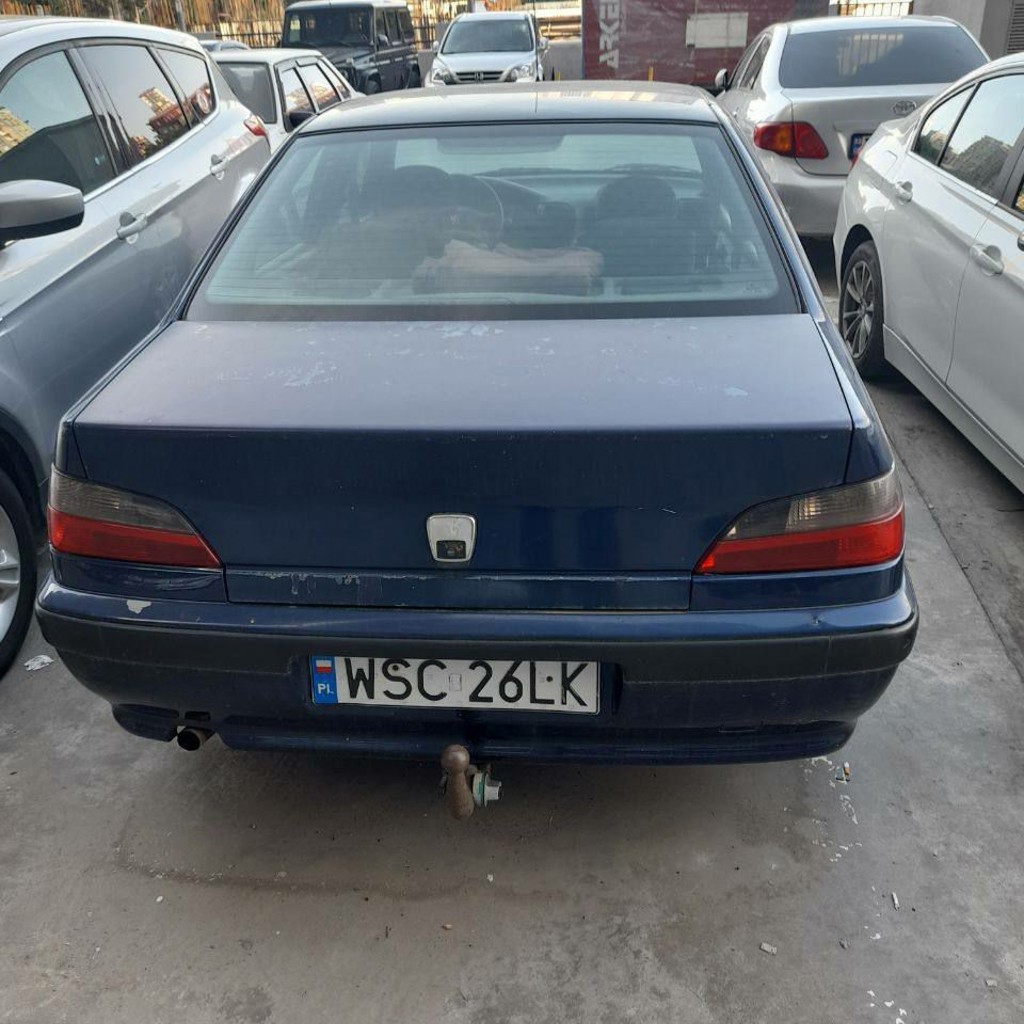 Автомобиль Пежо 406
