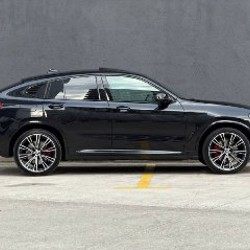 BMW X4 M40i - фото 3