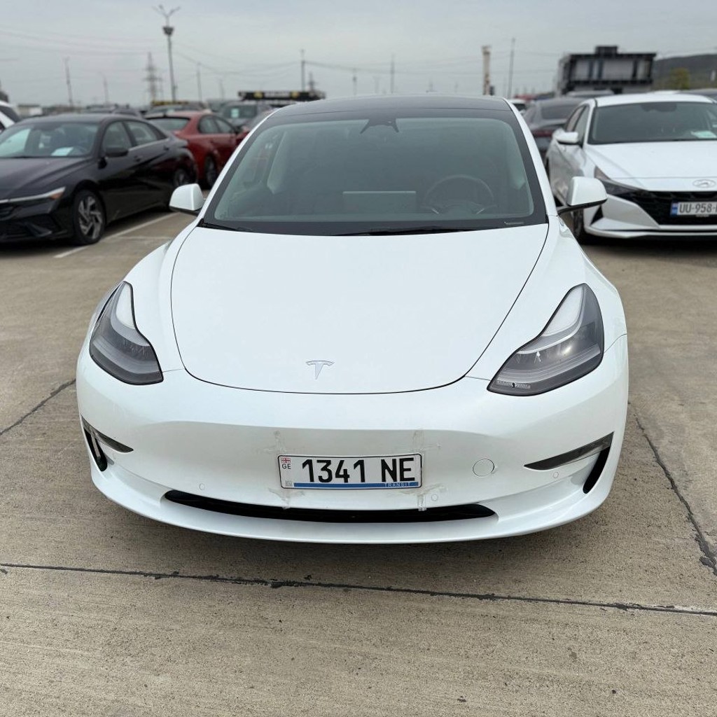 Tesla Model 3 Dual Motor Long Range