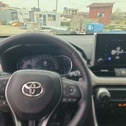 Toyota RAV4 Hybrid - фото 8