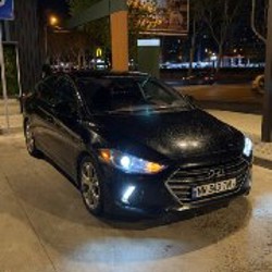 Hyundai Elantra SEL - фото 2