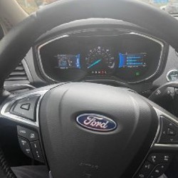 Ford Fusion plug-in 2020 Titanium - фото 4