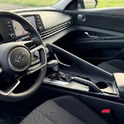 Hyundai Elantra SE - фото 5