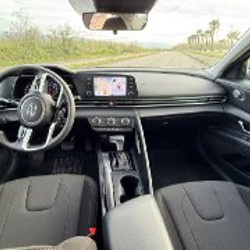 Hyundai Elantra SE - фото 6