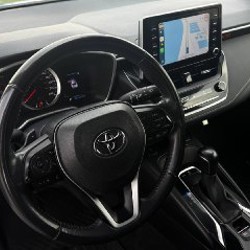 Toyota Corolla SE - фото 6