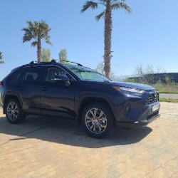 Toyota RAV4 Hybrid - фото 4