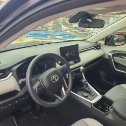 Toyota RAV4 Hybrid - фото 5