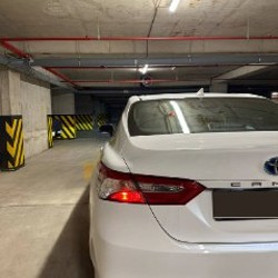 Toyota Camry LE - фото 6