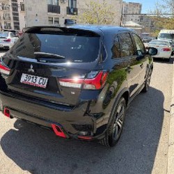 Mitsubishi Outlander Sport - фото 9