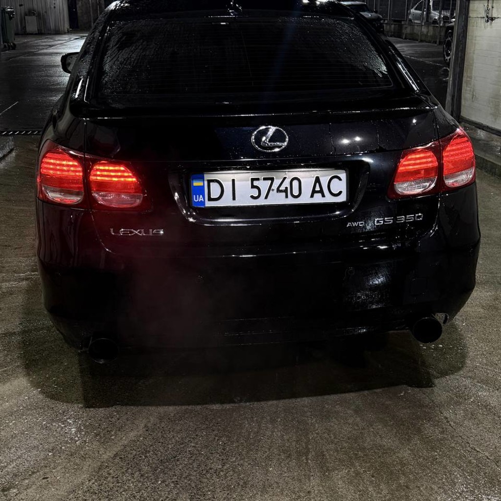 Lexus gs350