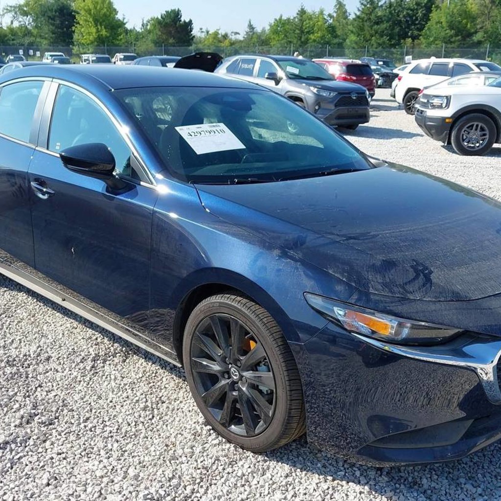 Mazda 2024