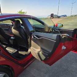 Tesla Model S P100D Dual Motor - фото 3