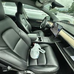 Tesla Model 3 - фото 5
