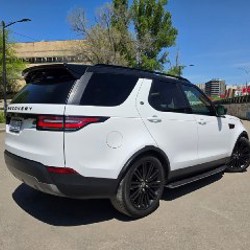 Land Rover Discovery 5 - фото 2