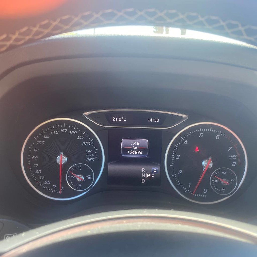 Mercedes B 250