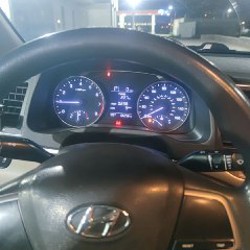 Hyundai Elantra - фото 2