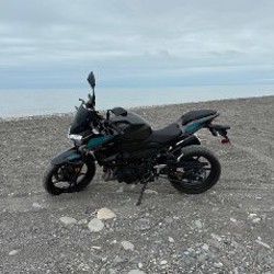 Kawasaki Z400 - фото 3