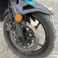Kawasaki Z400 - фото 8