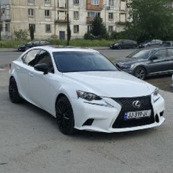 Lexus IS 250 - фото 3