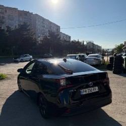 Toyota Prius 2022 - фото 7