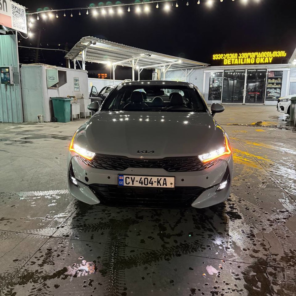 Kia K5