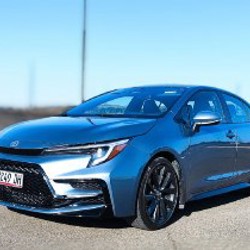 Toyota Corolla XSE Hybrid - фото 2