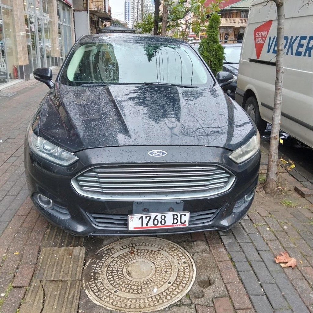 Ford Fusion Hybrid