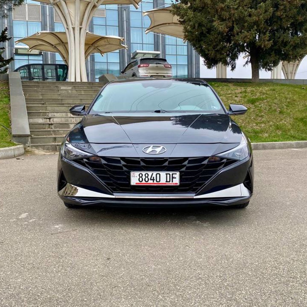 Hyundai Elantra SEL