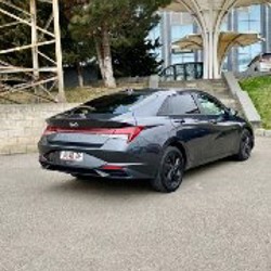 Hyundai Elantra SEL - фото 5
