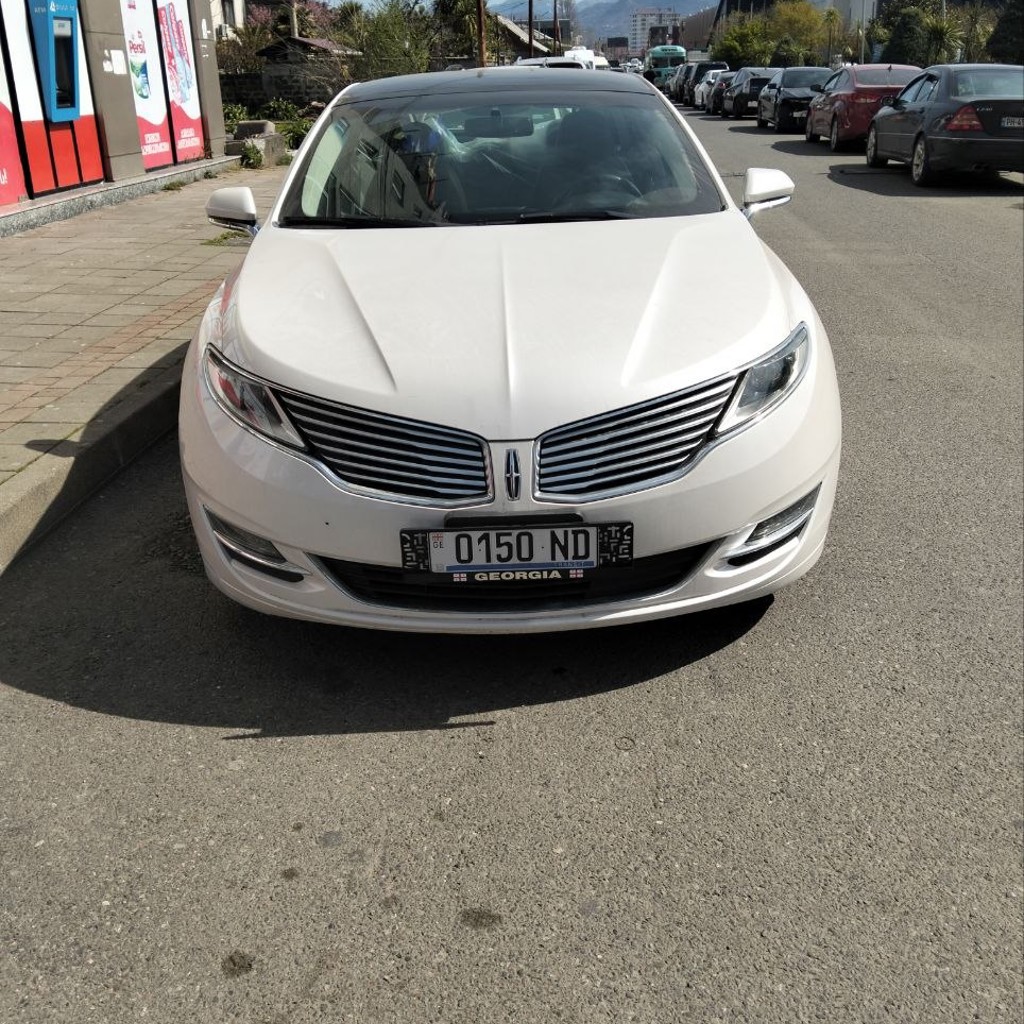 Lincoln MKZ HYBRID