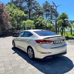 Hyundai Elantra - фото 2