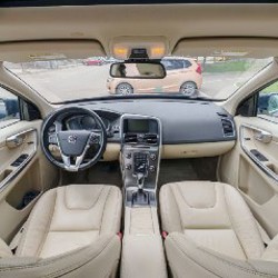 Volvo XC60 - фото 7