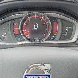 Volvo XC60 - фото 10