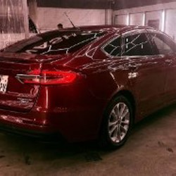 Ford Fusion plug-in 2020 Titanium - фото 2
