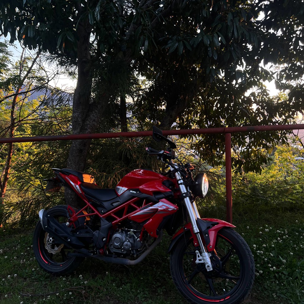 Benelli TNT 150