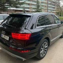 Audi Q7 - фото 5