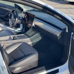 Tesla Model 3 - фото 8