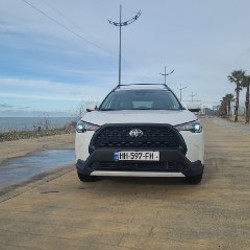 Toyota Corolla Cross - фото 3