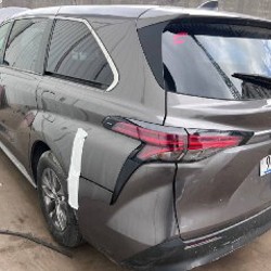 Toyota Sienna гибрид - фото 4