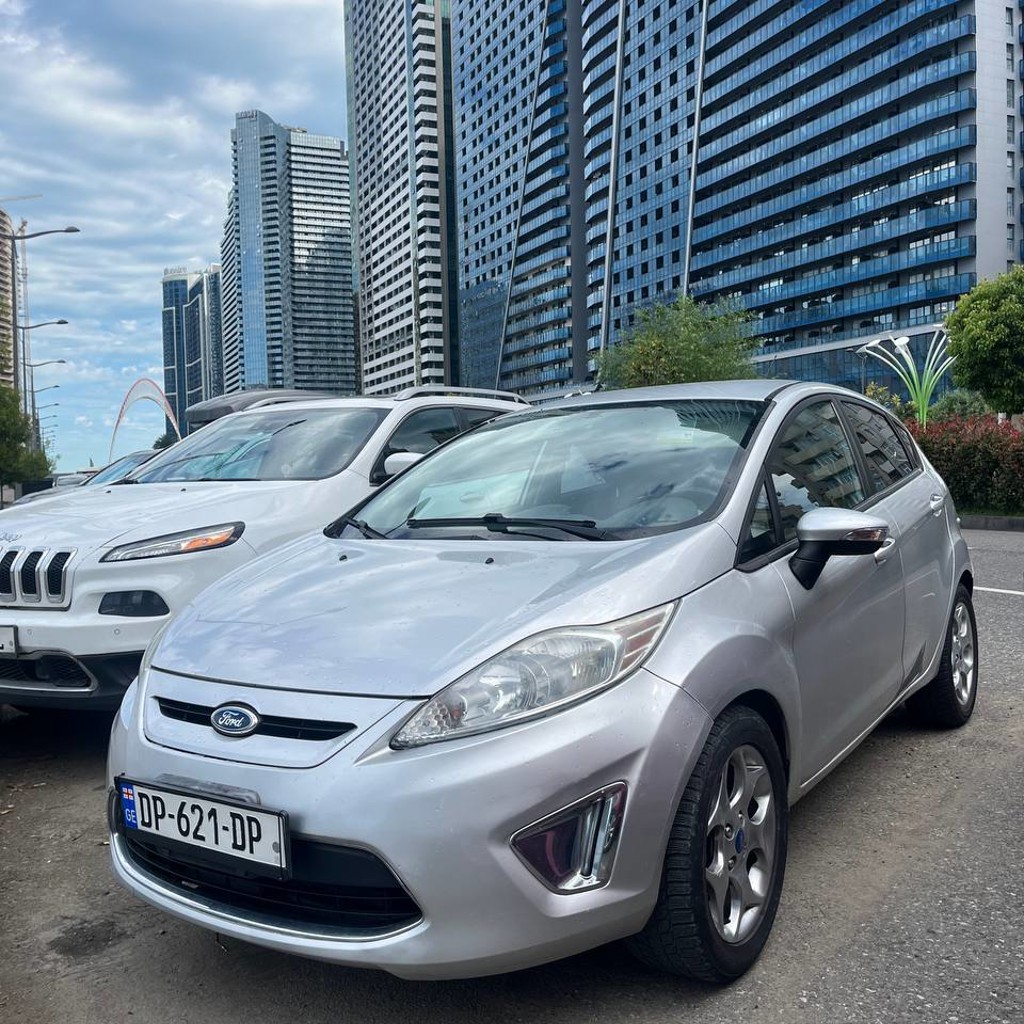 Ford Fiesta SES