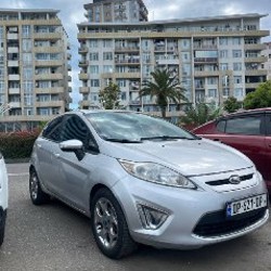Ford Fiesta SES - фото 2