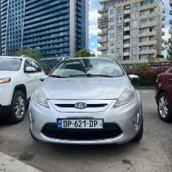 Ford Fiesta SES - фото 3