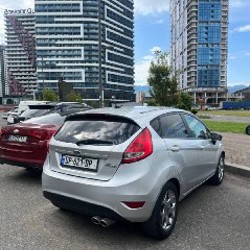 Ford Fiesta SES - фото 4