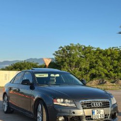 Audi A4 B8 - фото 2