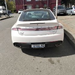 Lincoln MKZ HYBRID - фото 2