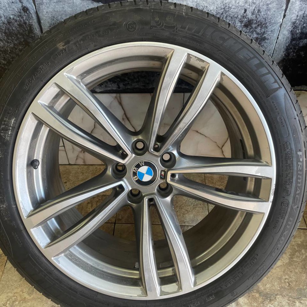 Диски с резиной от BMW